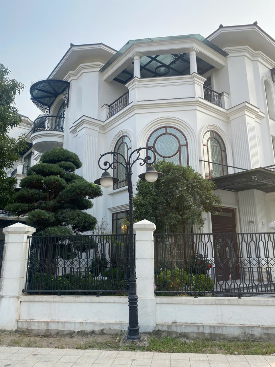 Biệt thự tân cổ điển KĐT Ngọc Trai